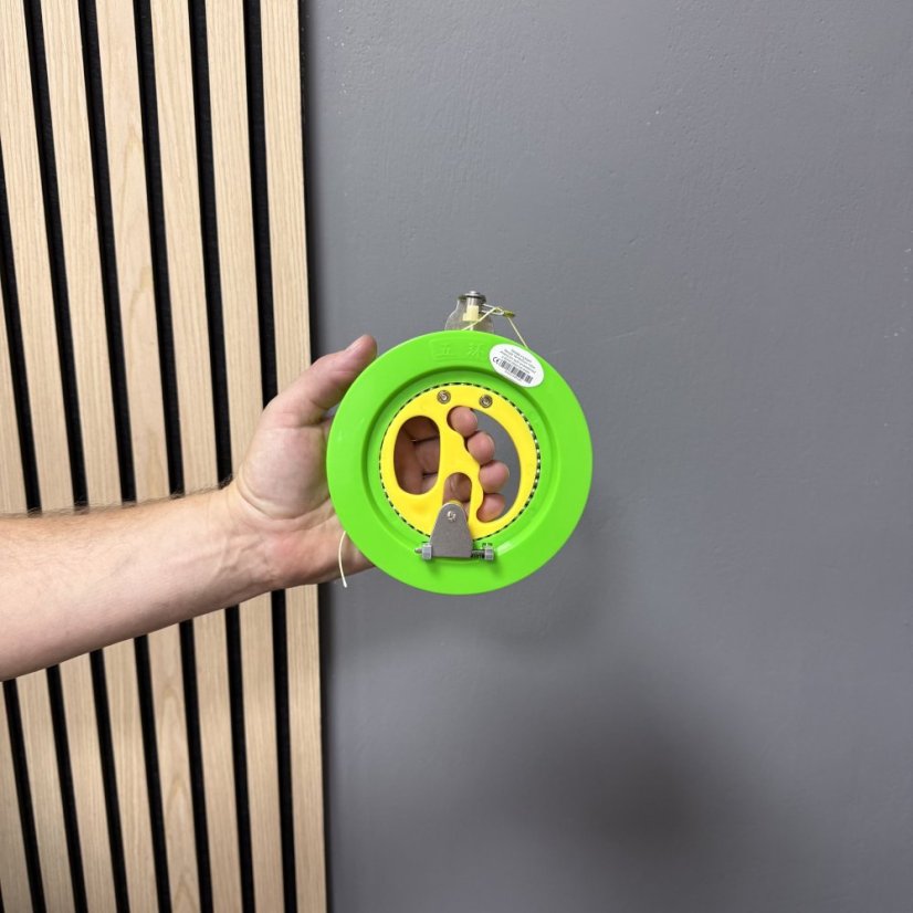 Zelený guličkový navijak 16 cm s rukoväťou