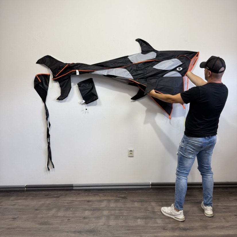 Šarkan 3D kosatka čierny parafoil