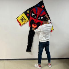 Šarkan delta Čínska maska červený Šarkan delta Čínska maska červený