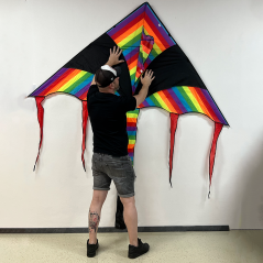 Šarkan delta Päťchvosté červený Šarkan delta Päťchvosté červený