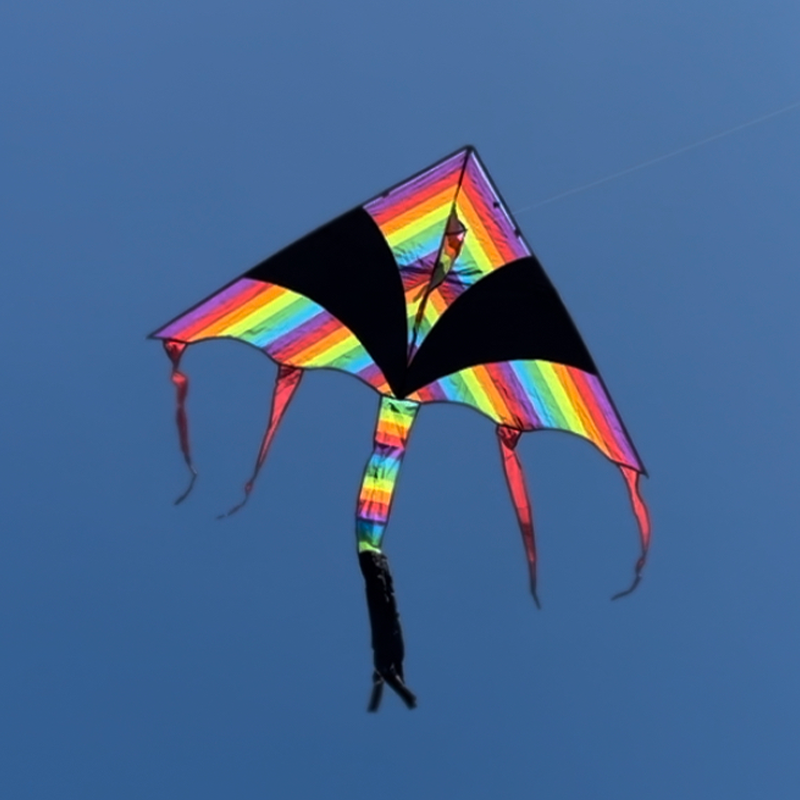 Šarkan Rogalo červený s päťchvostom